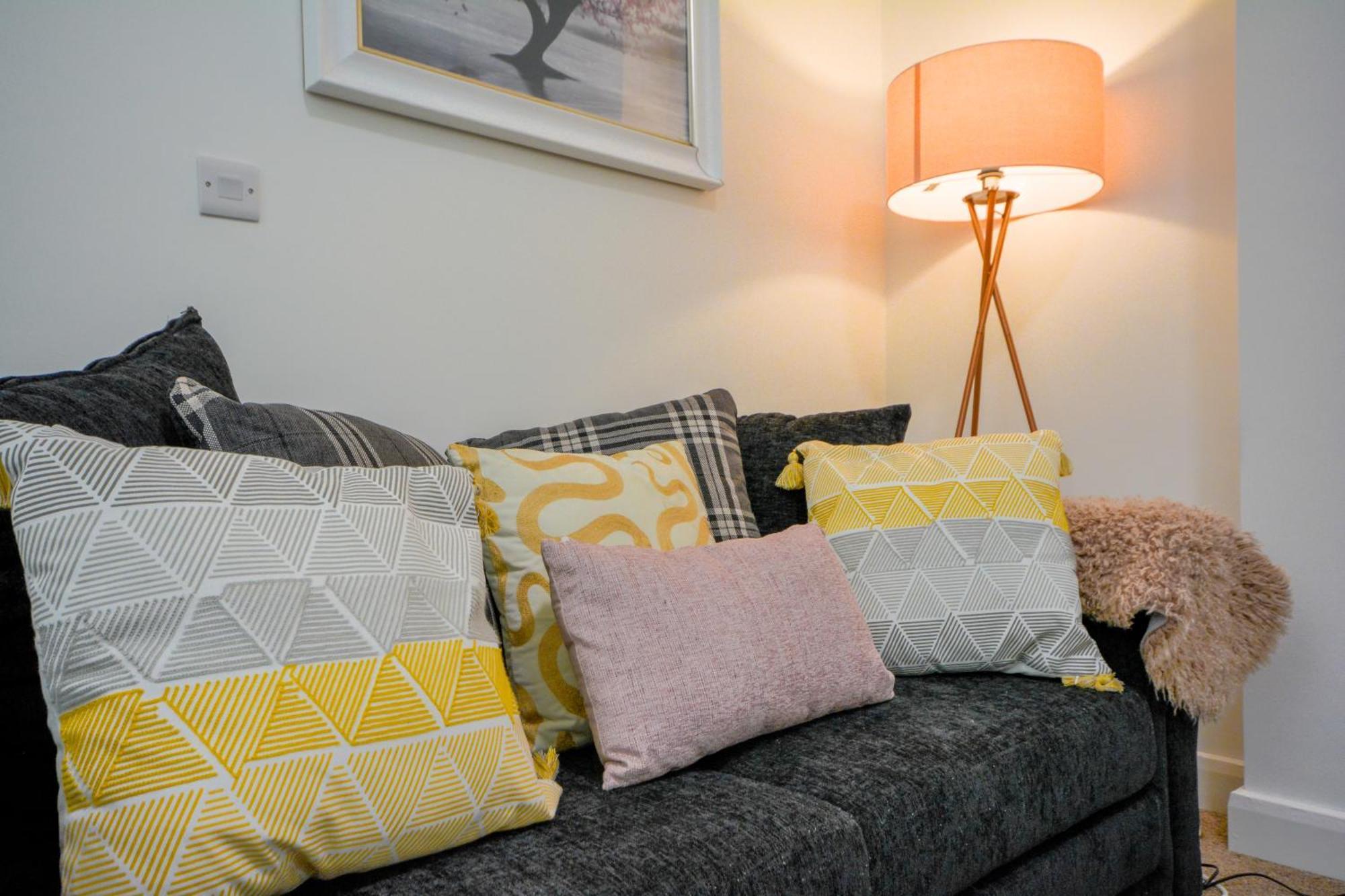Stylish Suite With Free Parking Μάντσεστερ Εξωτερικό φωτογραφία